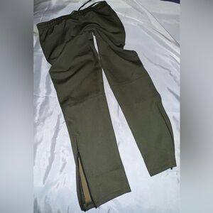 All in motion size m men's athletic green pants NWT